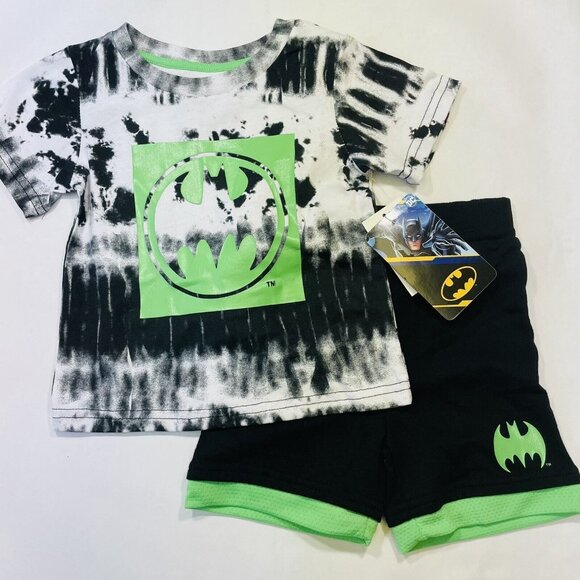 2T Batman Shirt & Shorts Outfit Toddler Boys - Picture 1 of 12